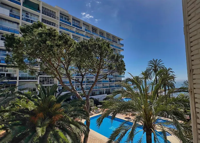 Skol 322 - Completely Renovated Front * Marbella