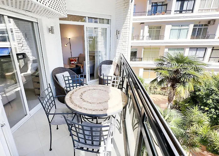 Skol 322 - Completely Renovated Front Marbella