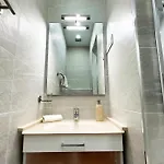 Apartman Skol 322 - Completely Renovated Front