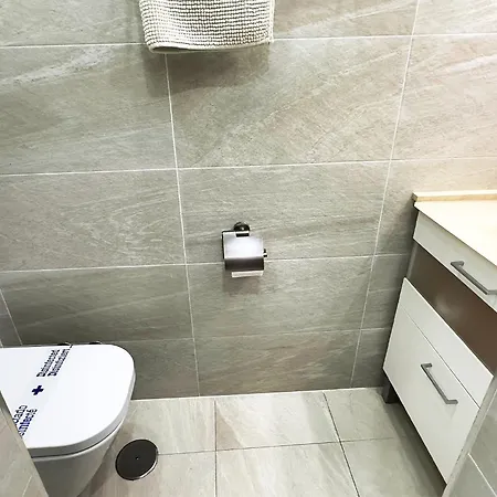Apartment Skol 322 - Completely Renovated Front *
