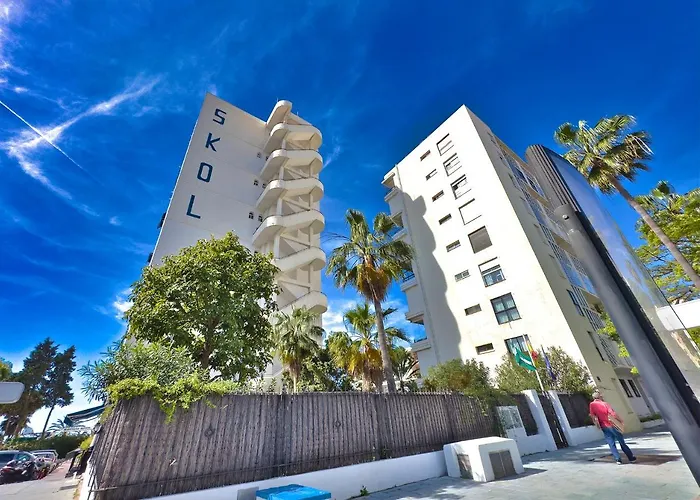 Skol 322 - Completely Renovated Front Marbellac